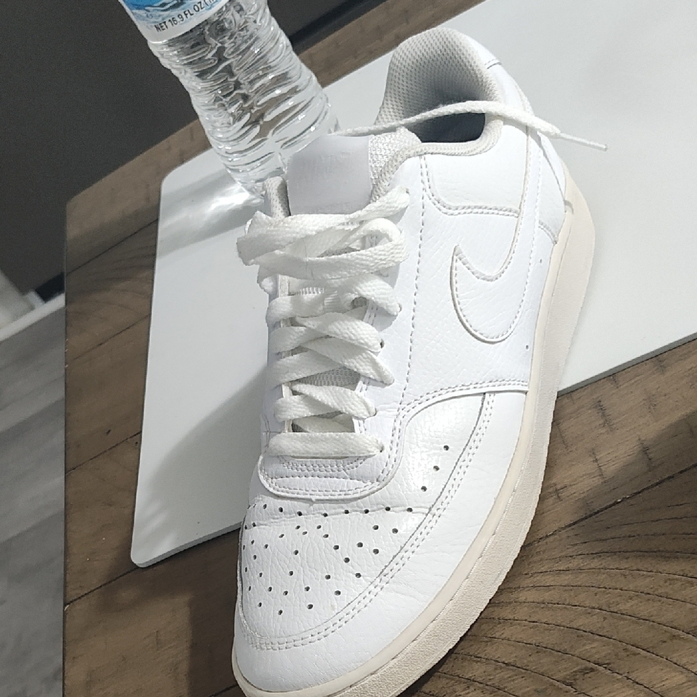 Original Use White Athletic Shoes Modern Design